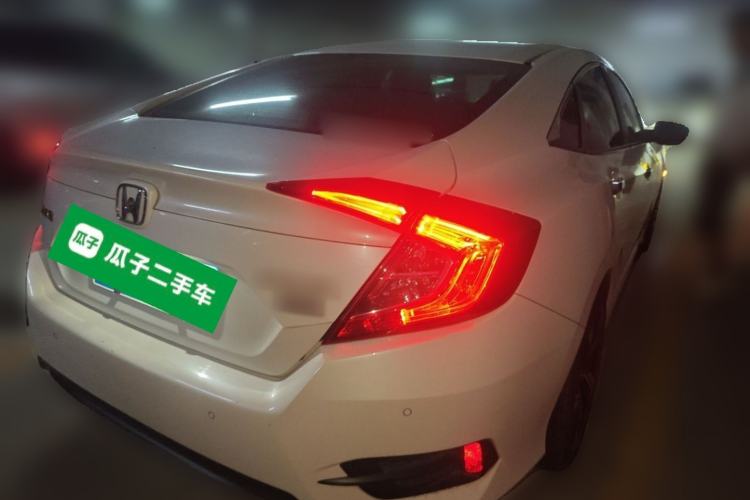 Used Honda Civic 2016 220TURBO CVT Prestige Edition Rear Right 45 Deg