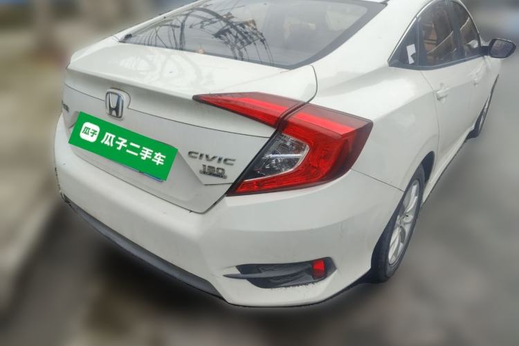Used Honda Civic 2016 180TURBO CVT Comfort Version Rear Right 45 Deg