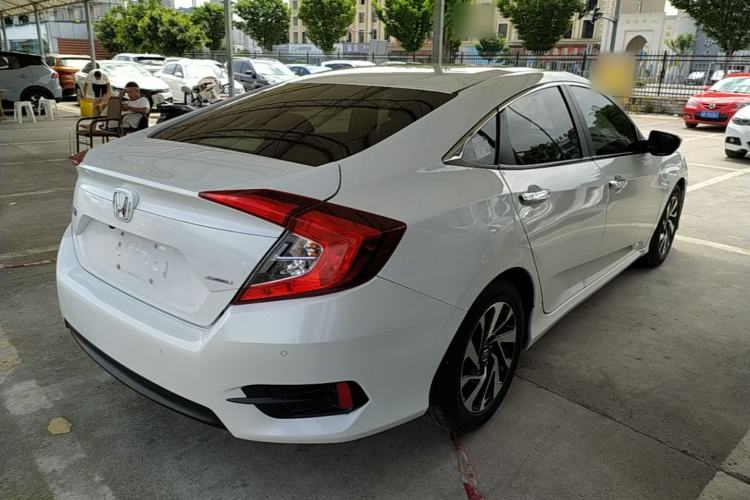 Used Honda Civic 2016 220TURBO CVT Luxury Edition Rear Right 45 Deg