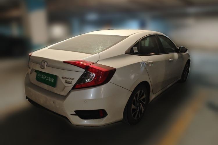 Used Honda Civic 2016 220TURBO CVT Luxury Edition Rear Right 45 Deg