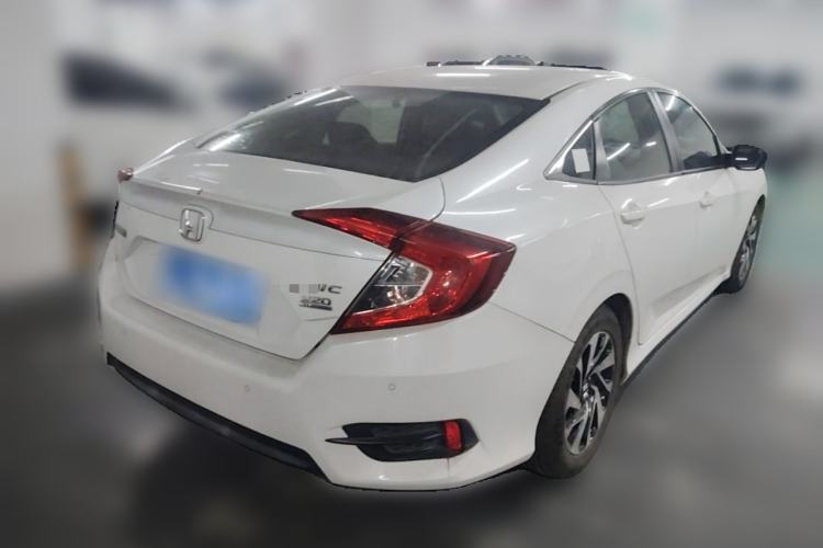 Used Honda Civic 2016 220TURBO Manual Luxury Edition Rear Right 45 Deg