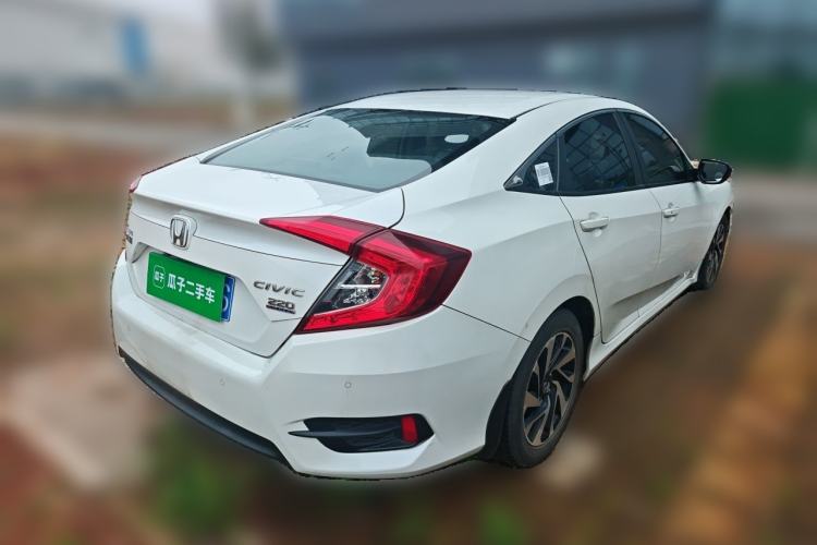 Used Honda Civic 2016 220TURBO CVT Luxury Edition Rear Right 45 Deg