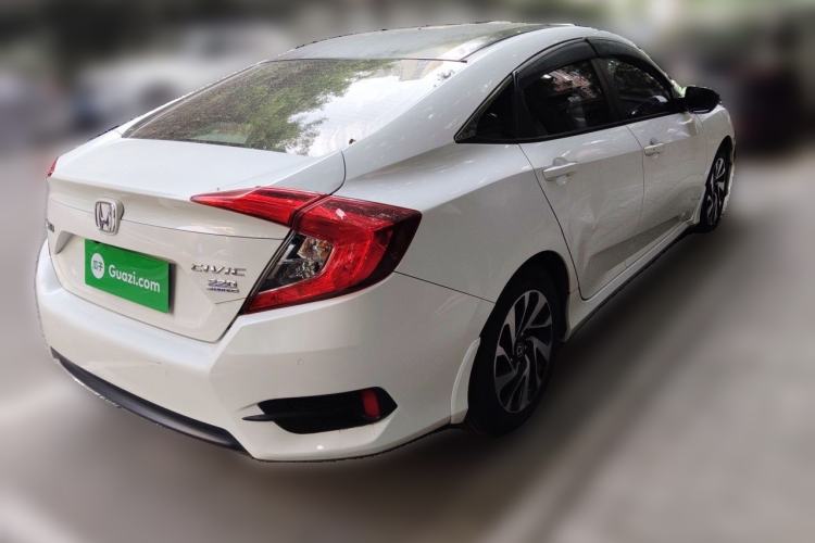 Used Honda Civic 2016 220TURBO CVT Luxury Edition Rear Right 45 Deg