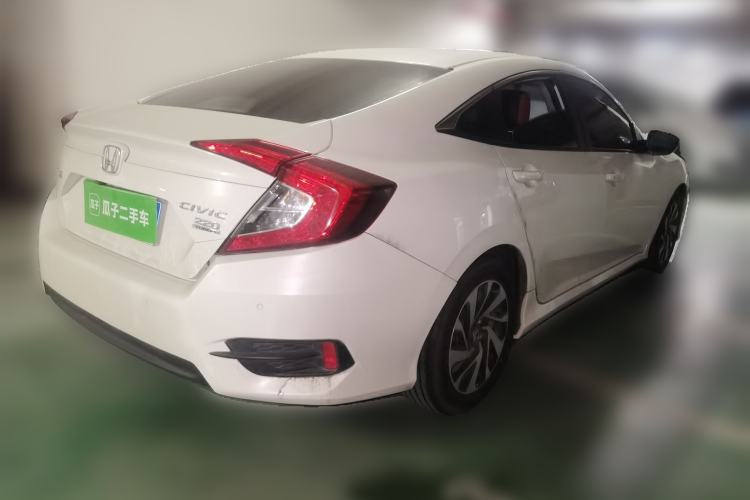 Used Honda Civic 2016 220TURBO CVT Luxury Edition Rear Right 45 Deg