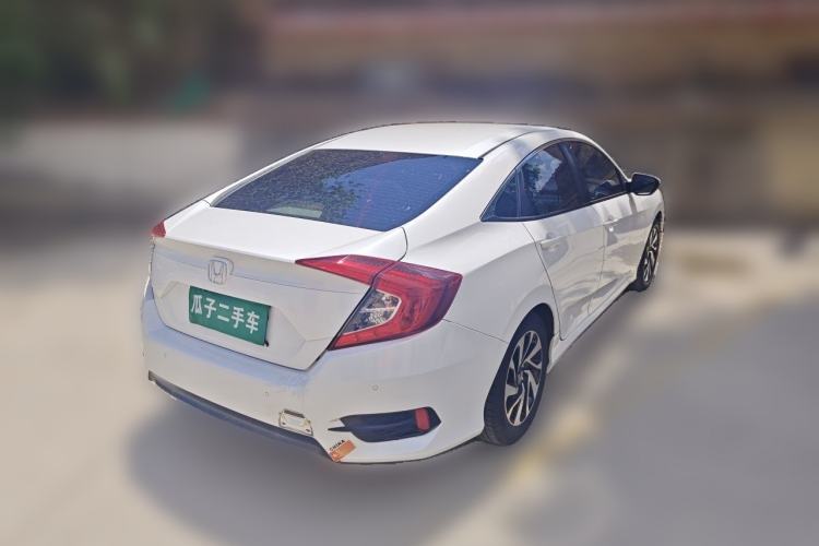 Used Honda Civic 2016 220TURBO CVT Luxury Edition Rear Right 45 Deg