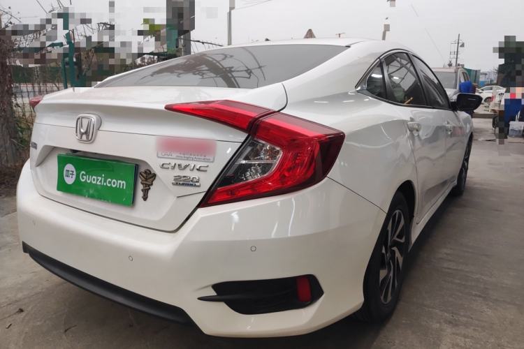 Used Honda Civic 2016 220TURBO CVT Luxury Edition Rear Right 45 Deg