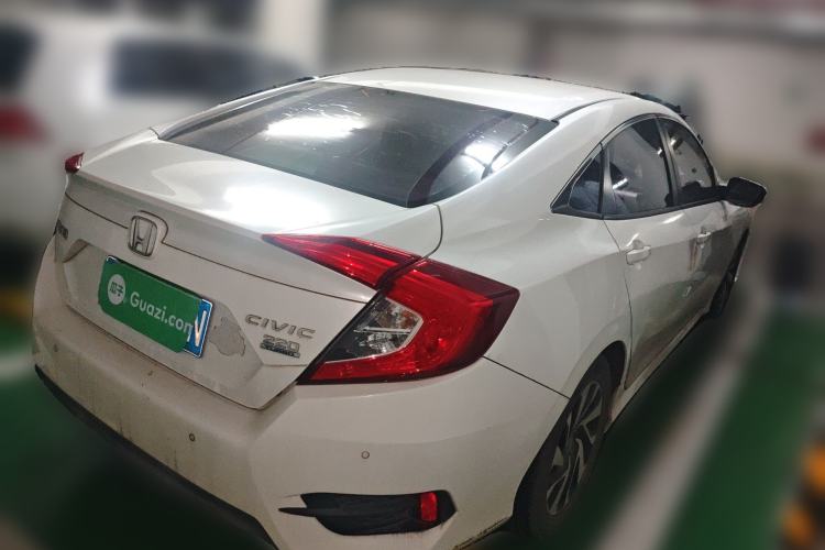 Used Honda Civic 2016 220TURBO CVT Luxury Edition Rear Right 45 Deg