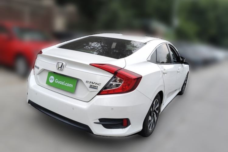 Used Honda Civic 2016 220TURBO CVT Luxury Edition Rear Right 45 Deg