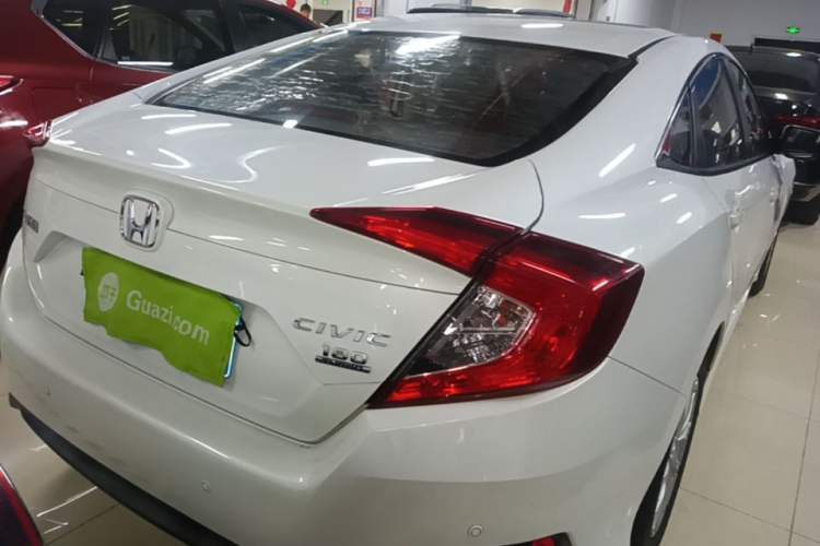 Used Honda Civic 2016 180TURBO CVT Comfort Version Rear Right 45 Deg