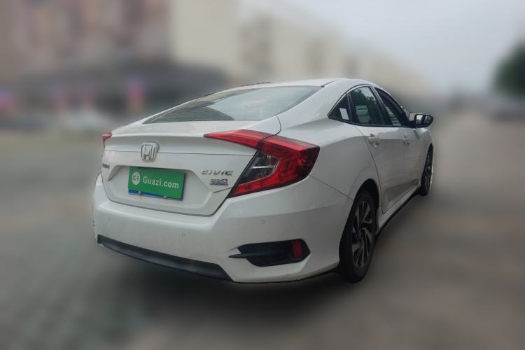 Used Honda Civic 2016 220TURBO Manual Luxury Edition Rear Right 45 Deg