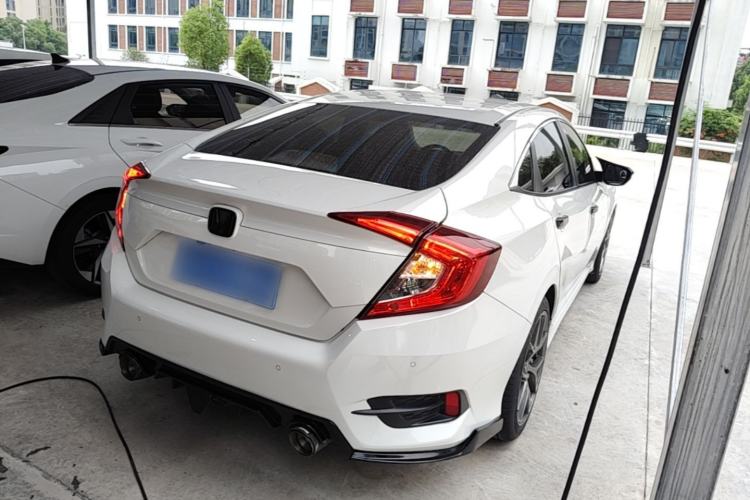 Used Honda Civic 2016 220TURBO CVT Prestige Edition Rear Right 45 Deg