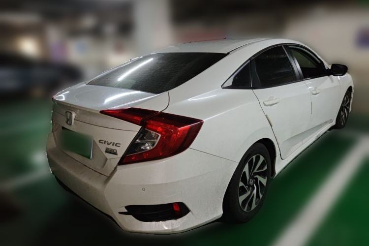 Used Honda Civic 2016 220TURBO CVT Luxury Edition Rear Right 45 Deg