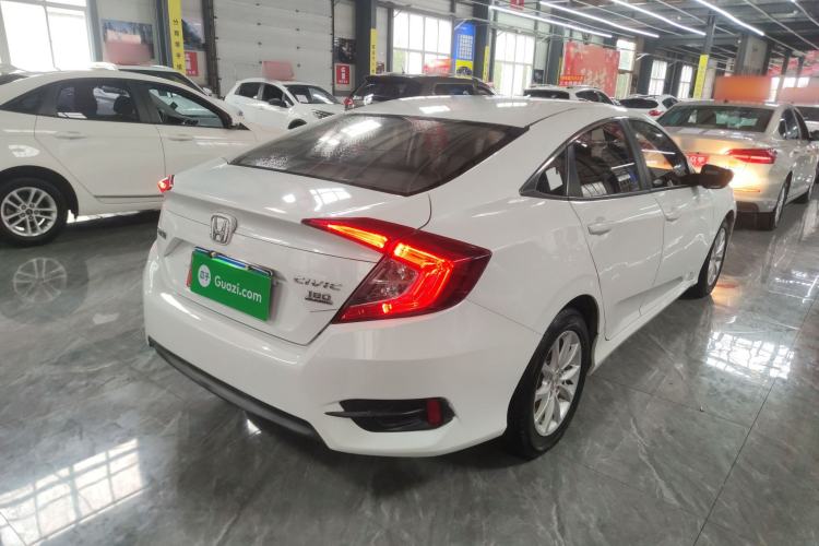 Used Honda Civic 2016 180TURBO CVT Comfort Version Rear Right 45 Deg