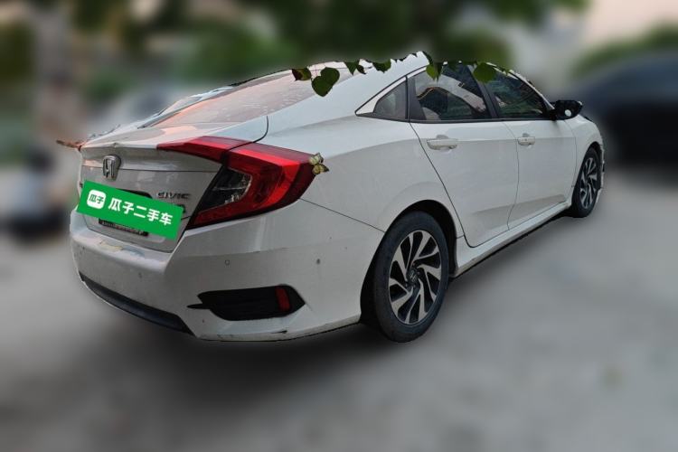 Used Honda Civic 2016 220TURBO CVT Luxury Edition Rear Right 45 Deg