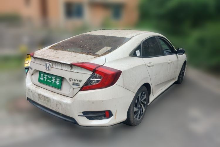 Used Honda Civic 2016 220TURBO CVT Luxury Edition Rear Right 45 Deg