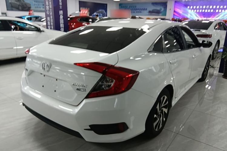 Used Honda Civic 2016 220TURBO CVT Luxury Edition Rear Right 45 Deg