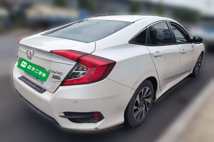 Used Honda Civic 2016 220TURBO CVT Luxury Edition Rear Right 45 Deg