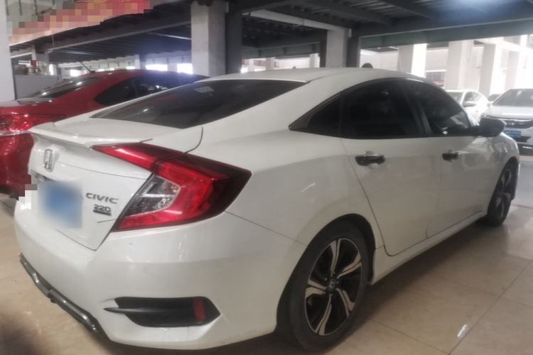 Used Honda Civic 2016 220TURBO CVT Prestige Edition Rear Right 45 Deg
