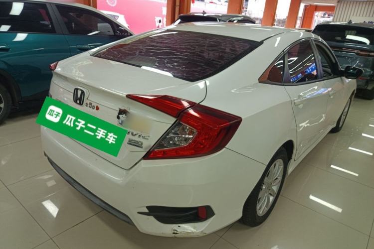 Used Honda Civic 2016 180TURBO CVT Comfort Version Rear Right 45 Deg