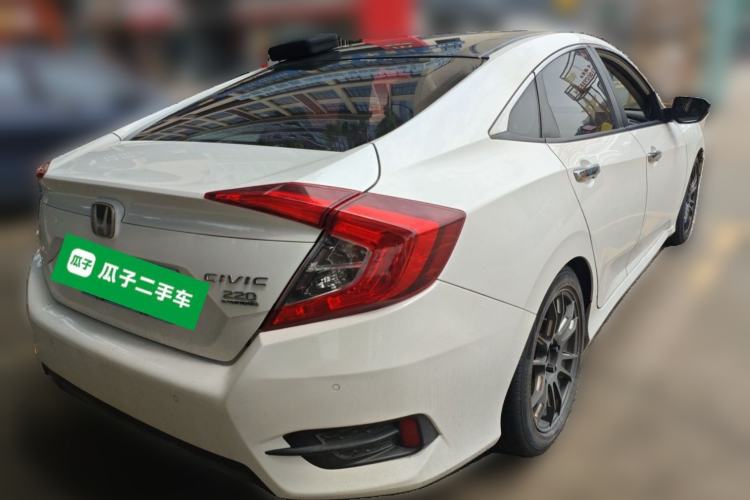 Used Honda Civic 2016 220TURBO CVT Prestige Edition Rear Right 45 Deg