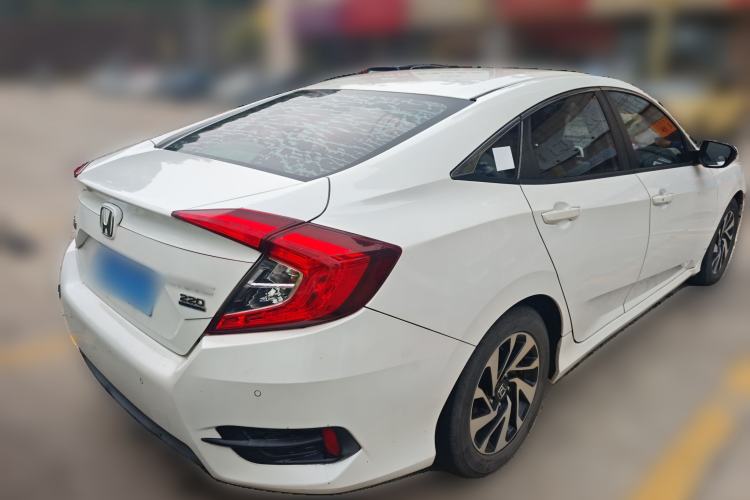 Used Honda Civic 2016 220TURBO CVT Luxury Edition Rear Right 45 Deg
