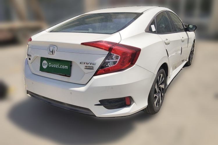 Used Honda Civic 2016 220TURBO CVT Luxury Edition Rear Right 45 Deg