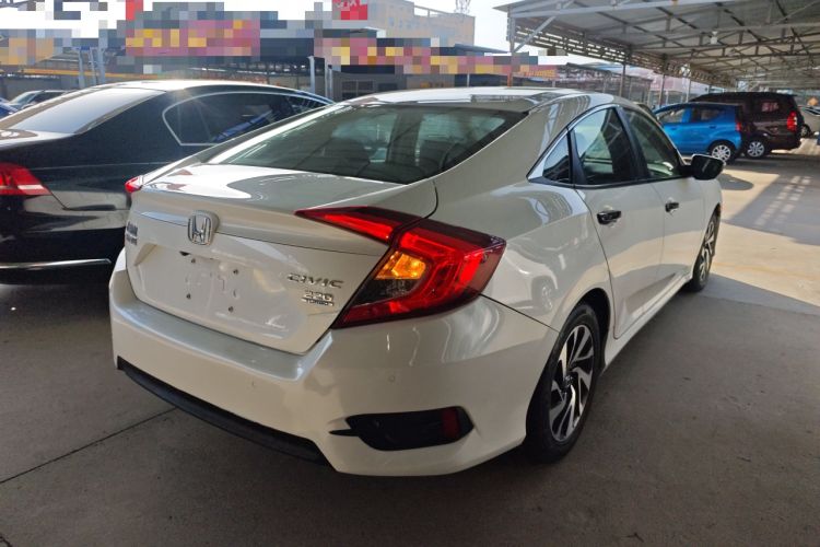 Used Honda Civic 2016 220TURBO CVT Luxury Edition Rear Right 45 Deg