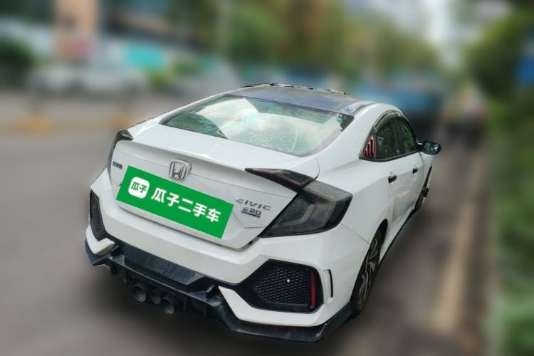 Used Honda Civic 2016 220TURBO CVT Luxury Edition Rear Right 45 Deg