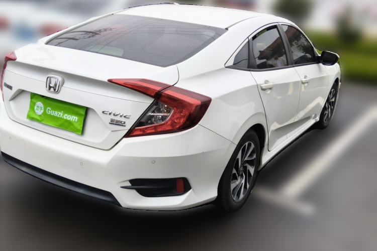 Used Honda Civic 2016 220TURBO Manual Luxury Edition Rear Right 45 Deg