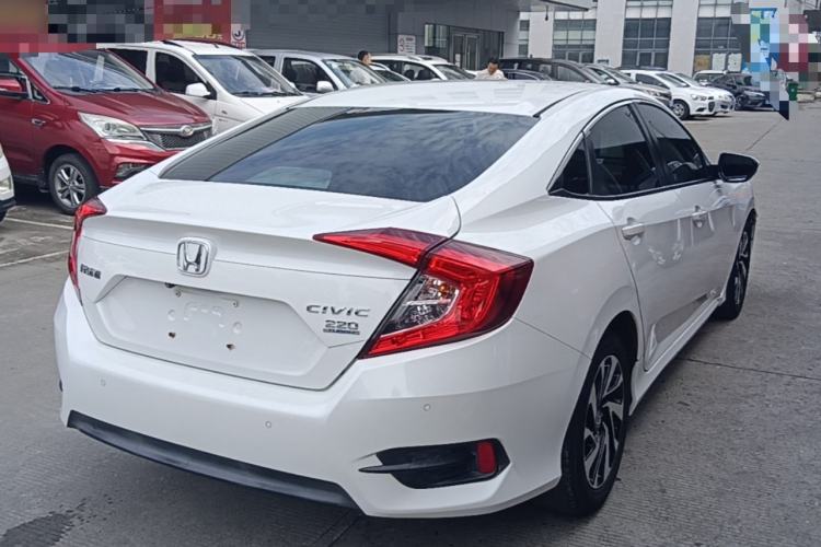 Used Honda Civic 2016 220TURBO CVT Luxury Edition Rear Right 45 Deg