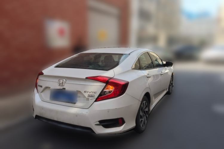 Used Honda Civic 2016 220TURBO CVT Luxury Edition Rear Right 45 Deg