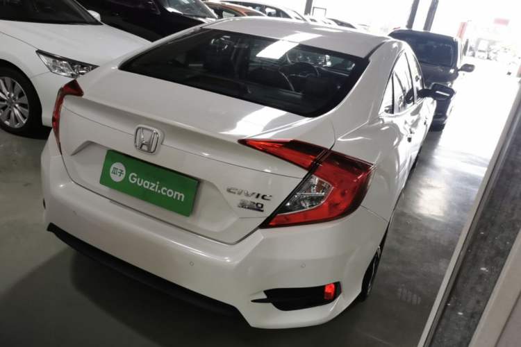 Used Honda Civic 2016 220TURBO CVT Prestige Edition Rear Right 45 Deg