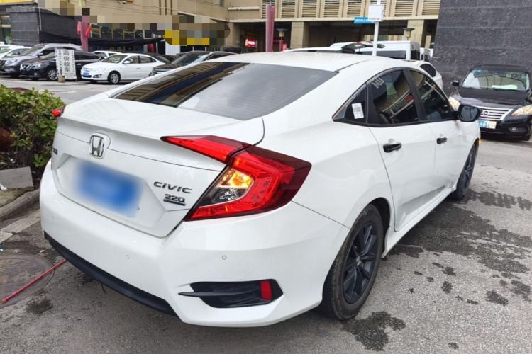 Used Honda Civic 2016 220TURBO CVT Luxury Edition Rear Right 45 Deg