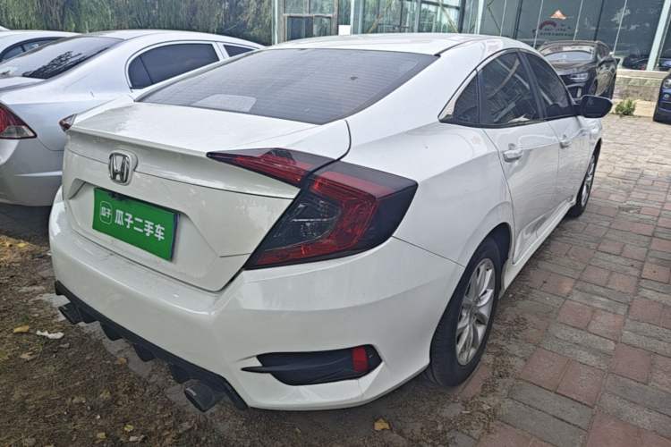 Used Honda Civic 2016 180TURBO CVT Comfort Version Rear Right 45 Deg