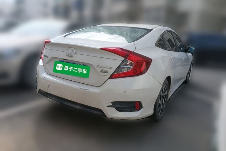 Used Honda Civic 2016 220TURBO CVT Luxury Edition Rear Right 45 Deg