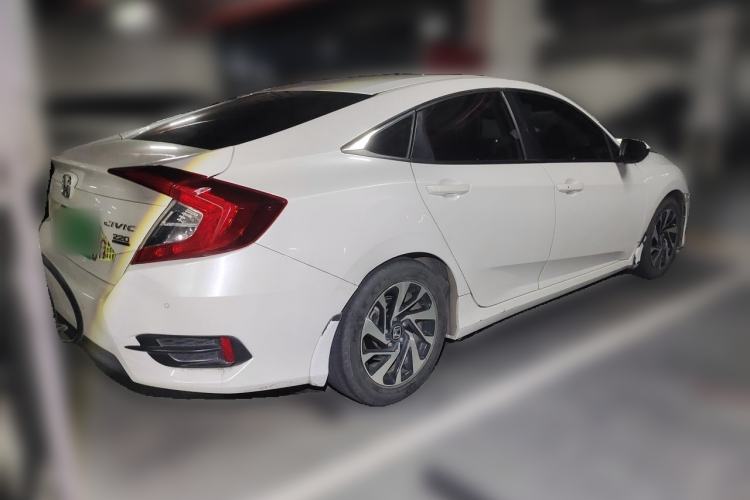 Used Honda Civic 2016 220TURBO CVT Luxury Edition Rear Right 45 Deg