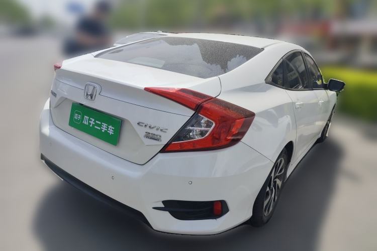 Used Honda Civic 2016 220TURBO CVT Luxury Edition Rear Right 45 Deg
