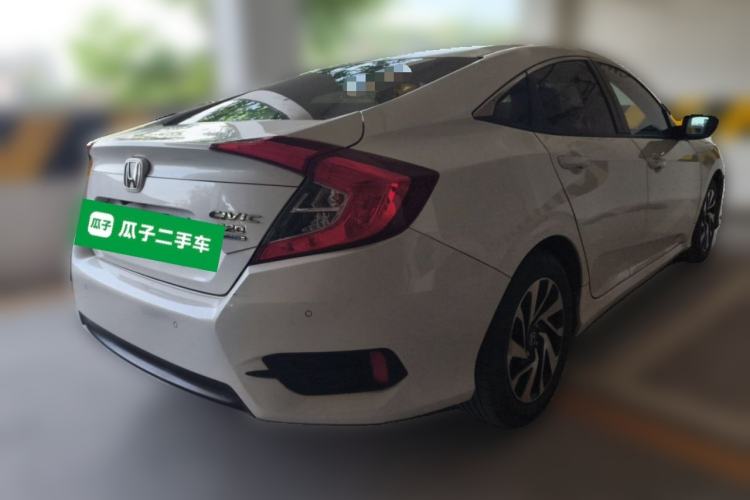 Used Honda Civic 2016 220TURBO CVT Luxury Edition Rear Right 45 Deg