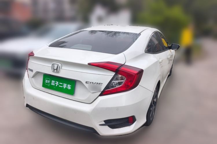 Used Honda Civic 2016 220TURBO CVT Luxury Edition Rear Right 45 Deg