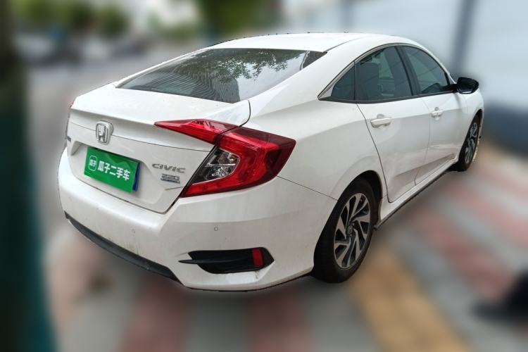Used Honda Civic 2016 220TURBO CVT Luxury Edition Rear Right 45 Deg