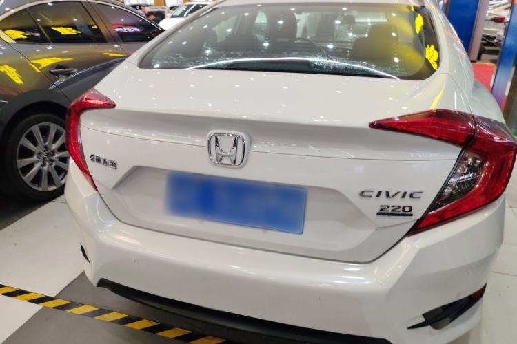 Used Honda Civic 2016 220TURBO CVT Luxury Edition Rear
