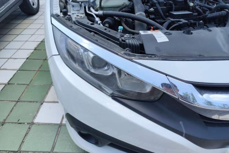 Used Honda Civic 2016 180TURBO CVT Comfort Version Right Front Headlight