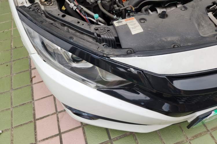 Used Honda Civic 2016 220TURBO CVT Luxury Edition Right Front Headlight