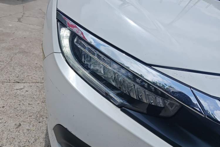 Used Honda Civic 2016 220TURBO CVT Prestige Edition Right Front Headlight
