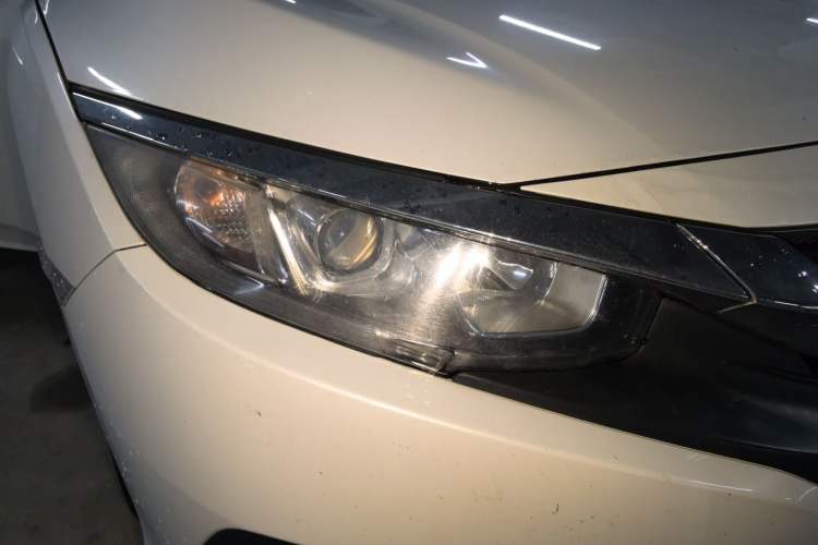 Used Honda Civic 2016 220TURBO CVT Luxury Edition Right Front Headlight