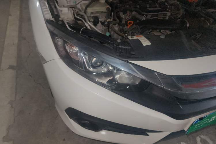 Used Honda Civic 2016 220TURBO CVT Luxury Edition Right Front Headlight