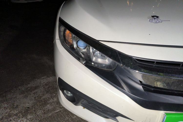 Used Honda Civic 2016 220TURBO CVT Luxury Edition Right Front Headlight