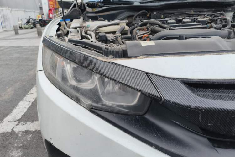 Used Honda Civic 2016 220TURBO CVT Luxury Edition Right Front Headlight