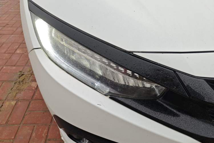 Used Honda Civic 2016 220TURBO CVT Prestige Edition Right Front Headlight