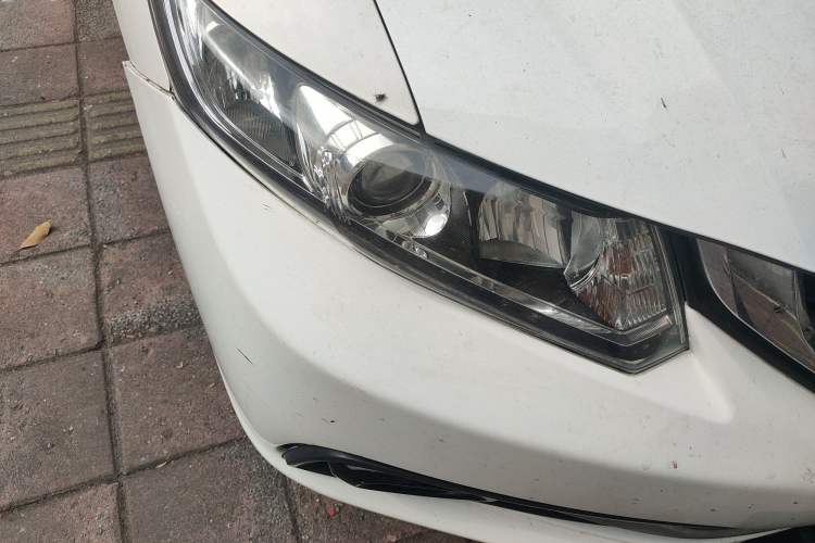Used Honda Civic 2016 1.8L Automatic Comfort Version Right Front Headlight